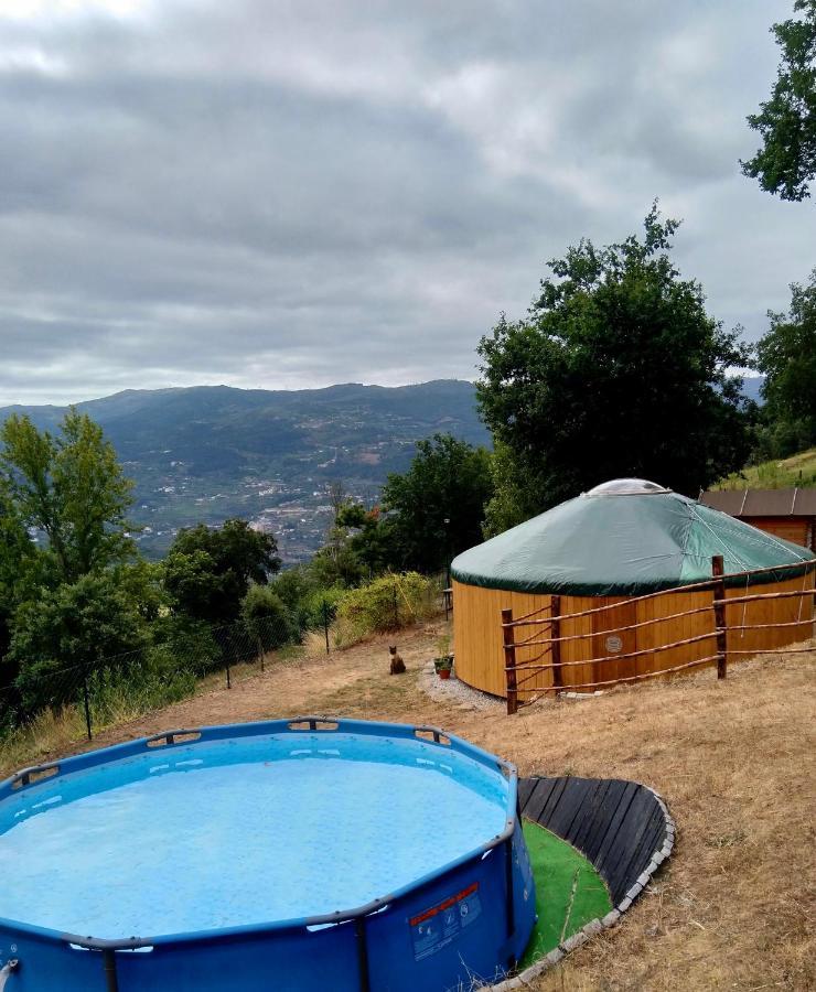 Woodpecker Yurt Hotel Santa Cruz do Douro Ngoại thất bức ảnh